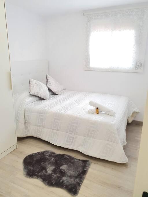 Habitaciones Bonitas Y Comodas L’Hospitalet de Llobregat Exterior foto